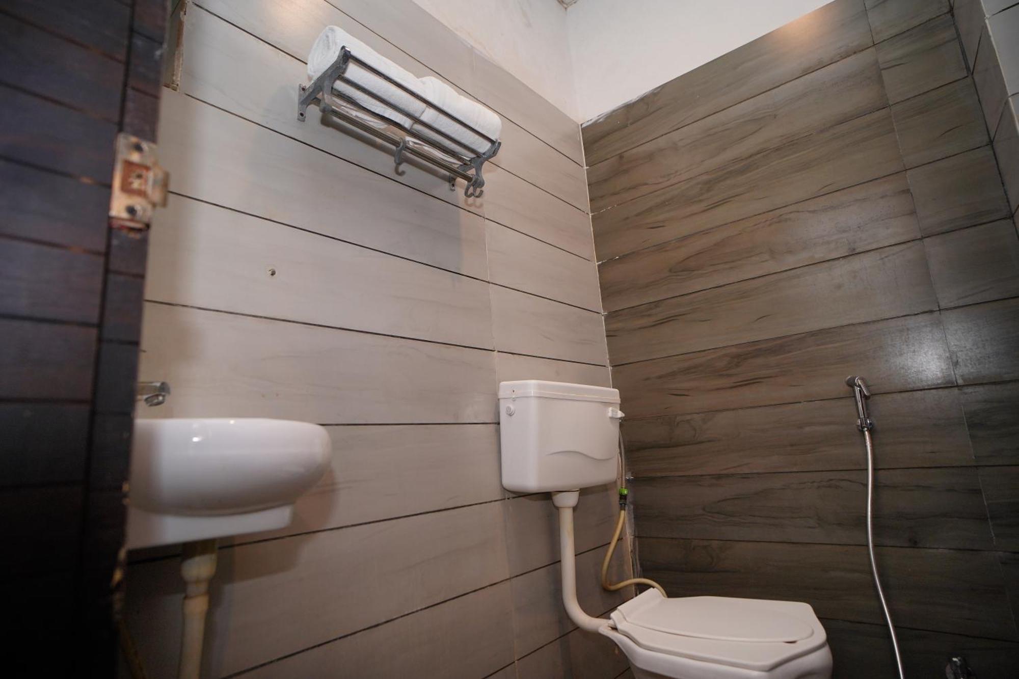 Bridge Hostel *